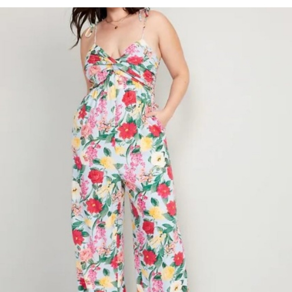 Floral Jumpsuit with Red and Green Accents Old Navy Size Large
